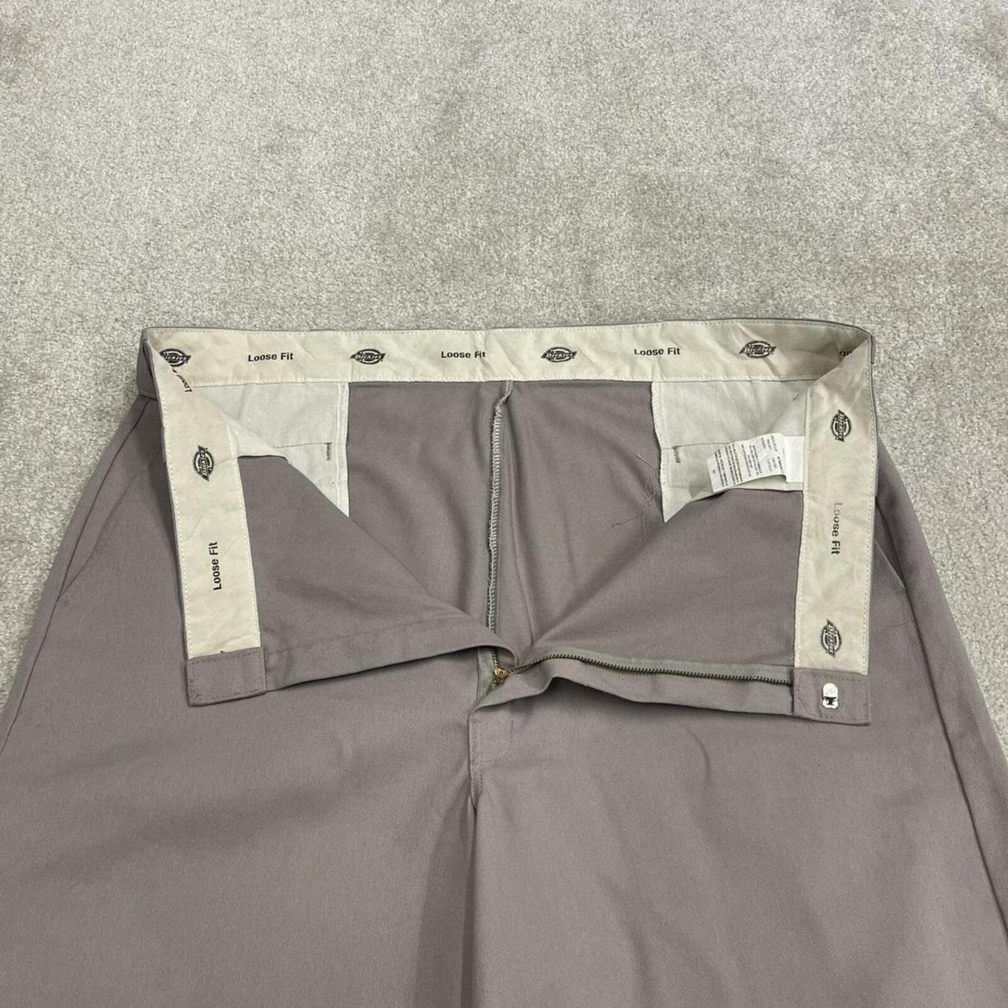 Dickies extra baggy chino shorts carpenter grey Surf style skater shorts long wide leg festival
