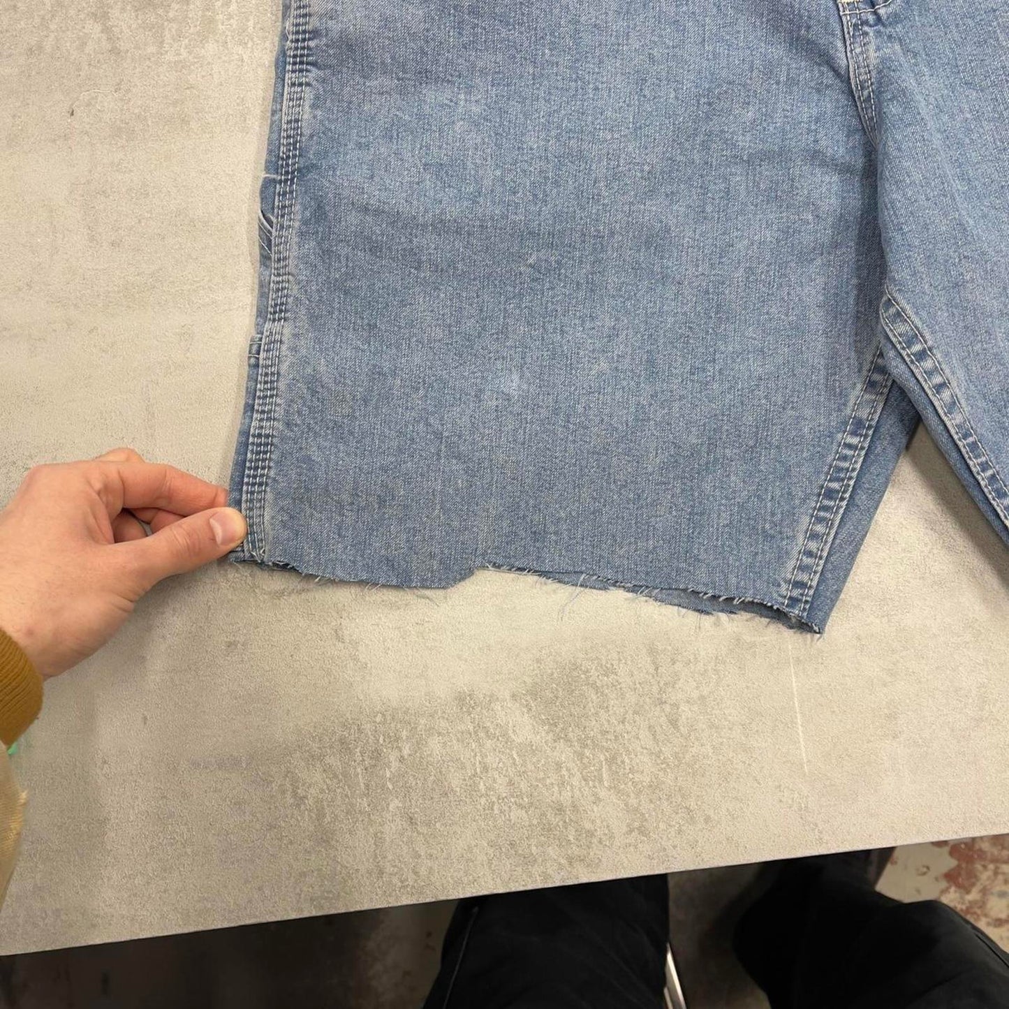Blue Lee carpenter jorts W34