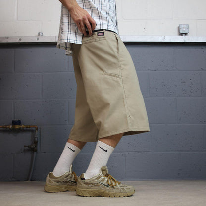 Dickies baggy chino shorts W42 khaki long leg chino style summer skater shorts