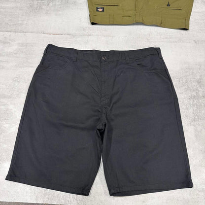 Black Dickies shorts W42