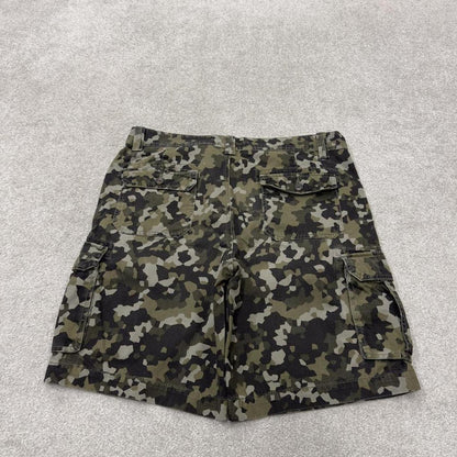 Camo cargo shorts relaxed khaki Amazon Essentials skater style camouflage shorts loose leg