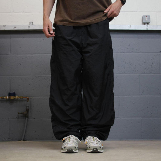 Baggy Reebok tracksuit bottoms wide leg black Loose soft lined embroidered track pants