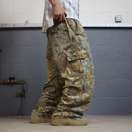 Realtree baggy camo cargo pants loose khaki XXL Spartan camouflage utility hunting pants