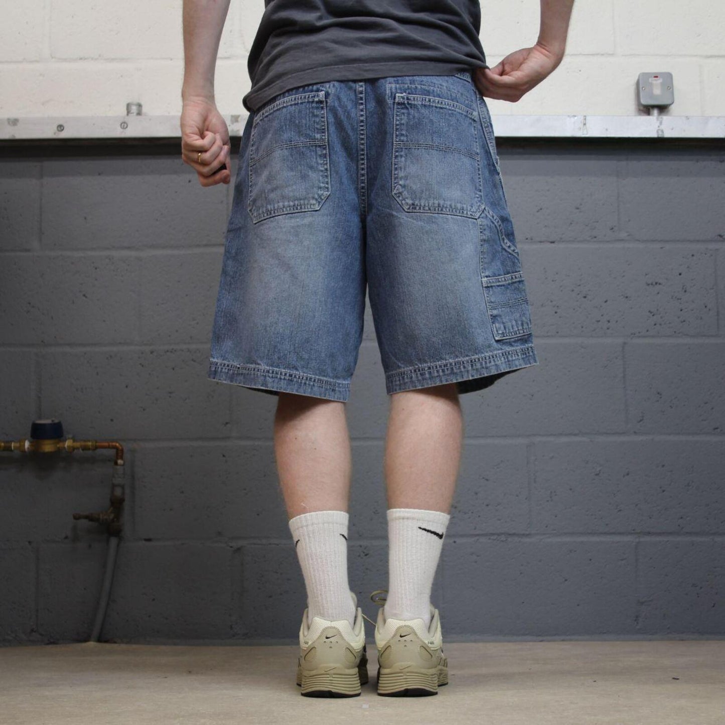 Denim carpenter shorts Y2K cargo blue Loose leg skater style surf jorts