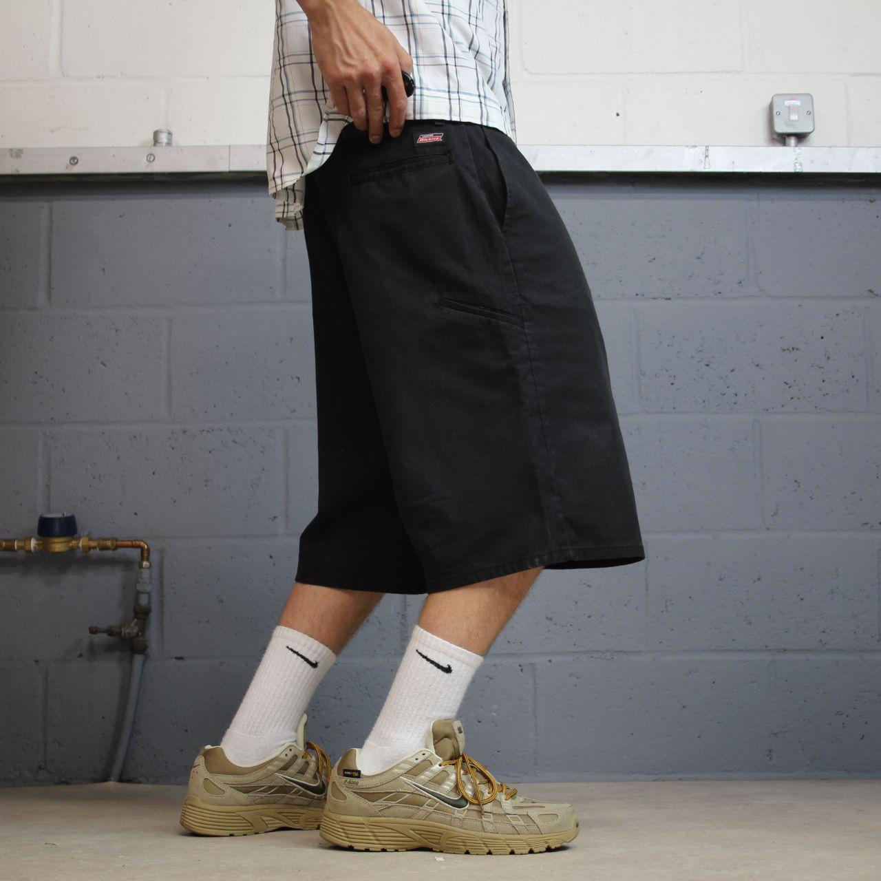 Dickies carpenter shorts loose leg black Twill chino skater style shorts loose cargo