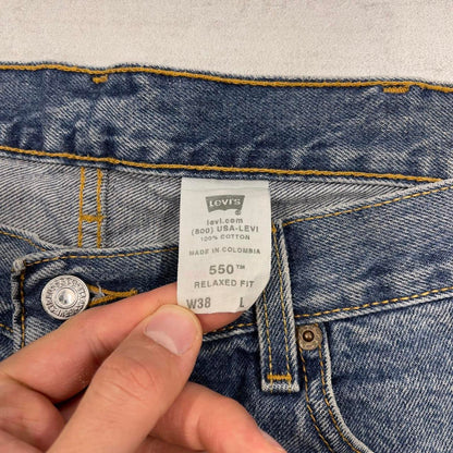 Mens Levi’s denim shorts W38