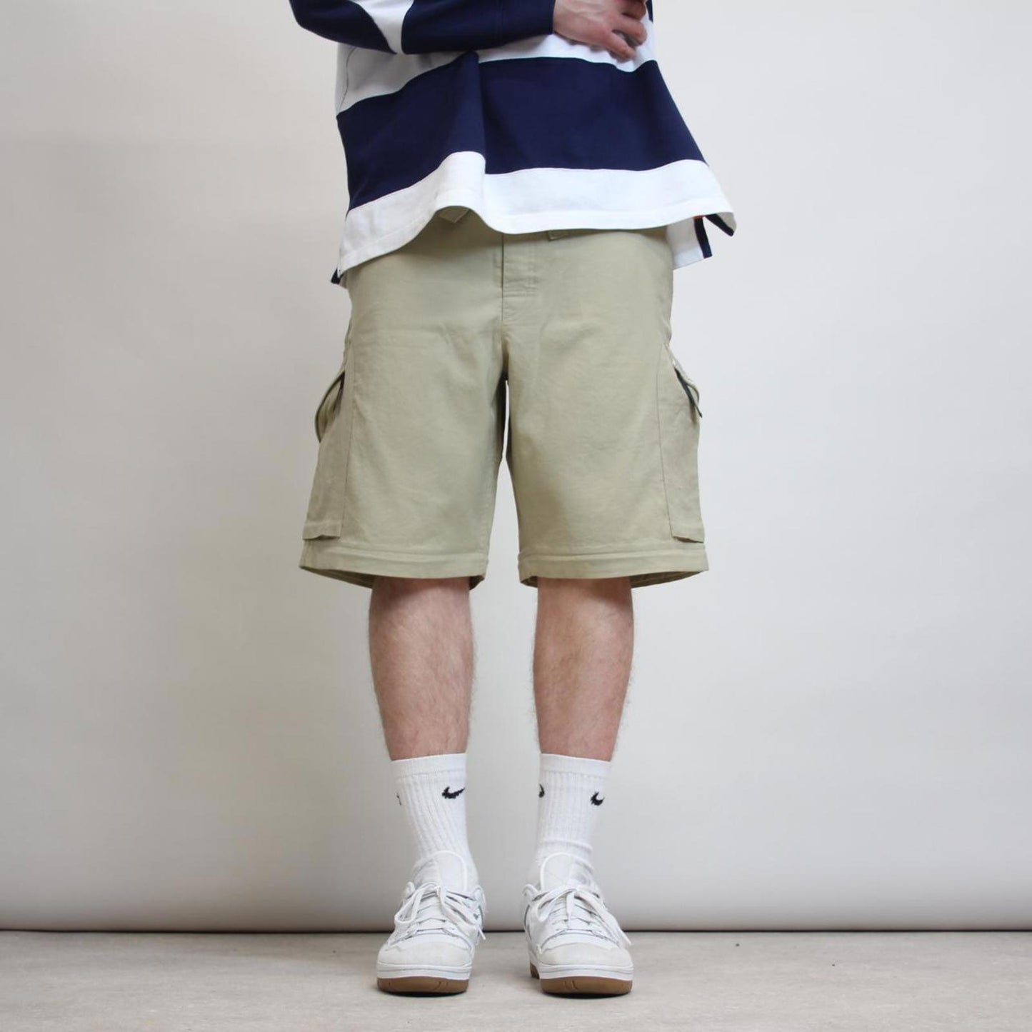 Nike ACG cargo shorts M (W38)