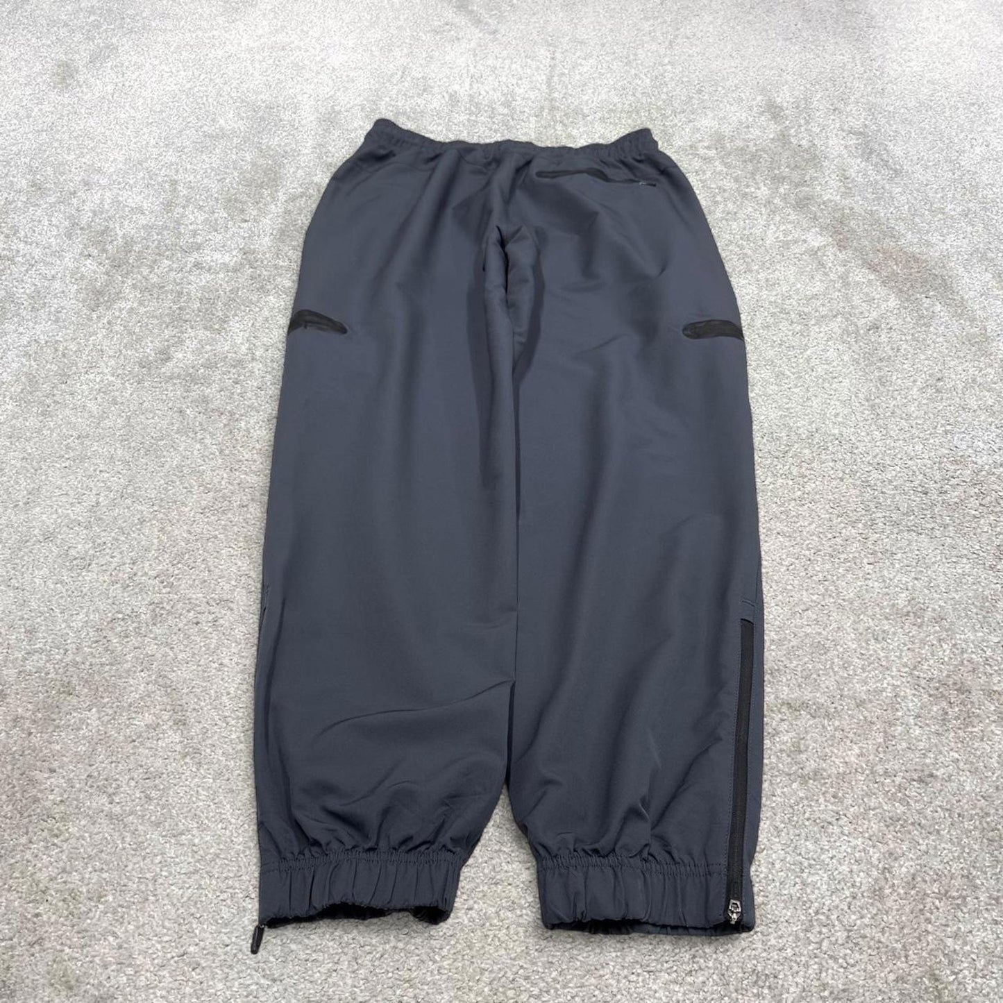 00s Reebok tracksuit bottoms grey Large loose y2k style joggers track pants trackies