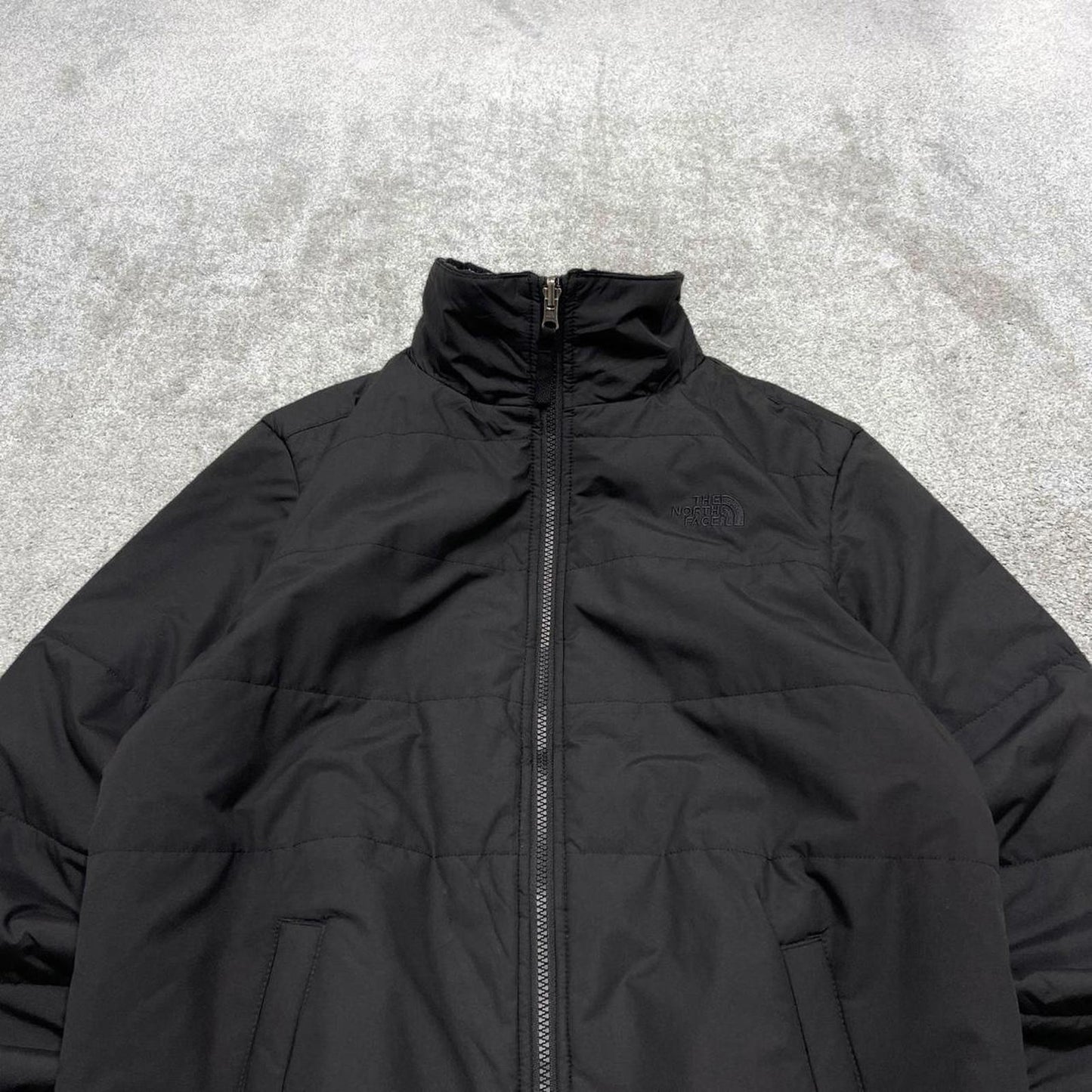 Black North Face technical jacket Large women's y2k 00s style reversible sherpa fleece coat outdoors