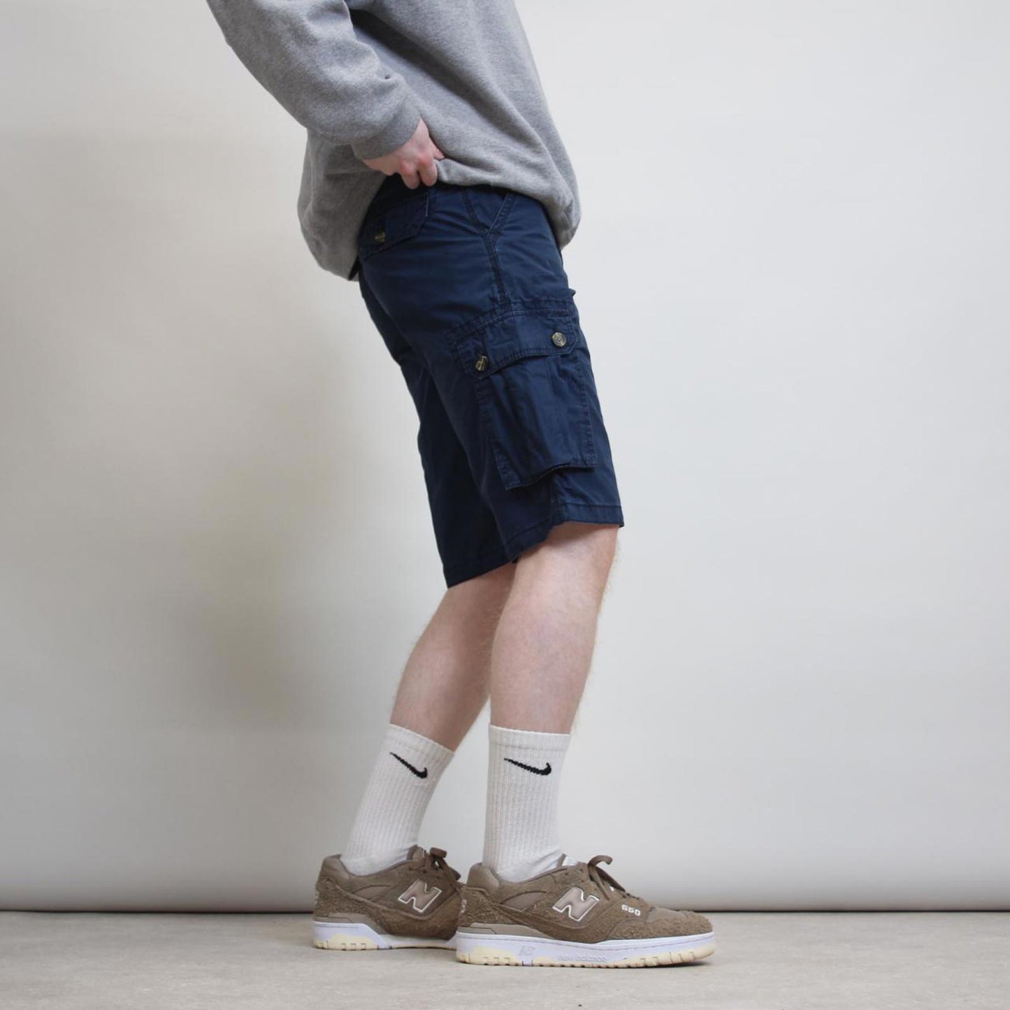 Tommy Hilfiger cargo shorts W30