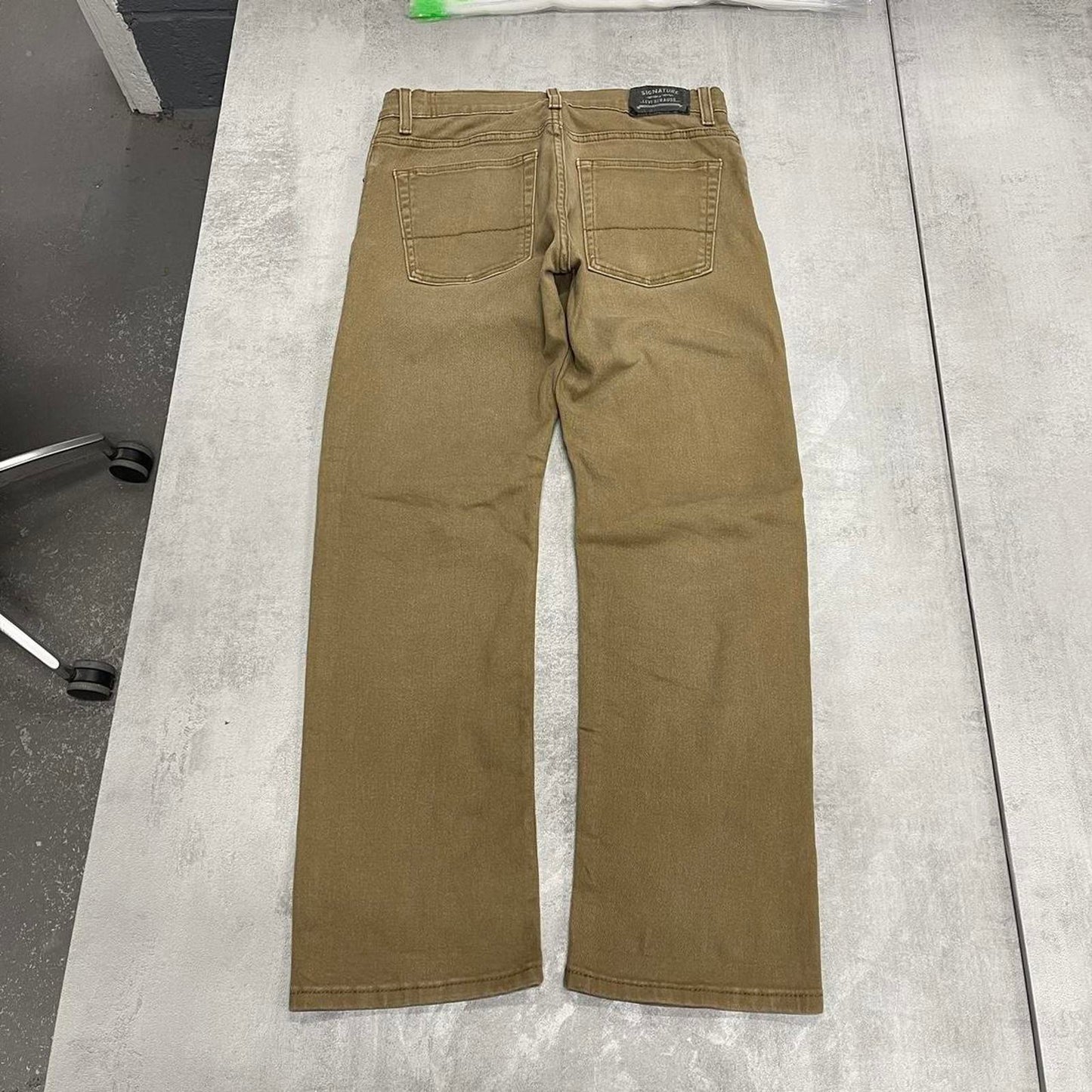 Sand brown Levi's jeans W30L27