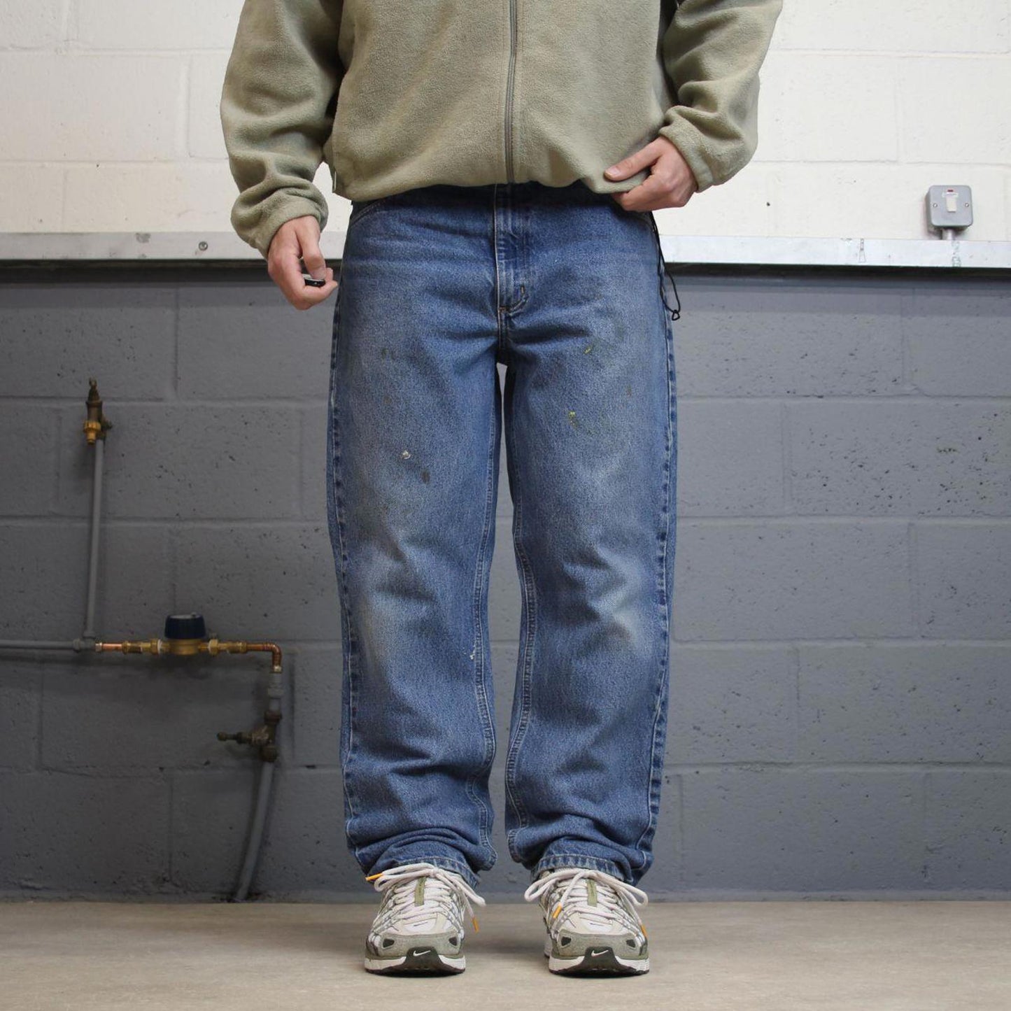 Vintage Carhartt skater jeans W38L32 90s skater style traditional fit loose 5 pocket pants